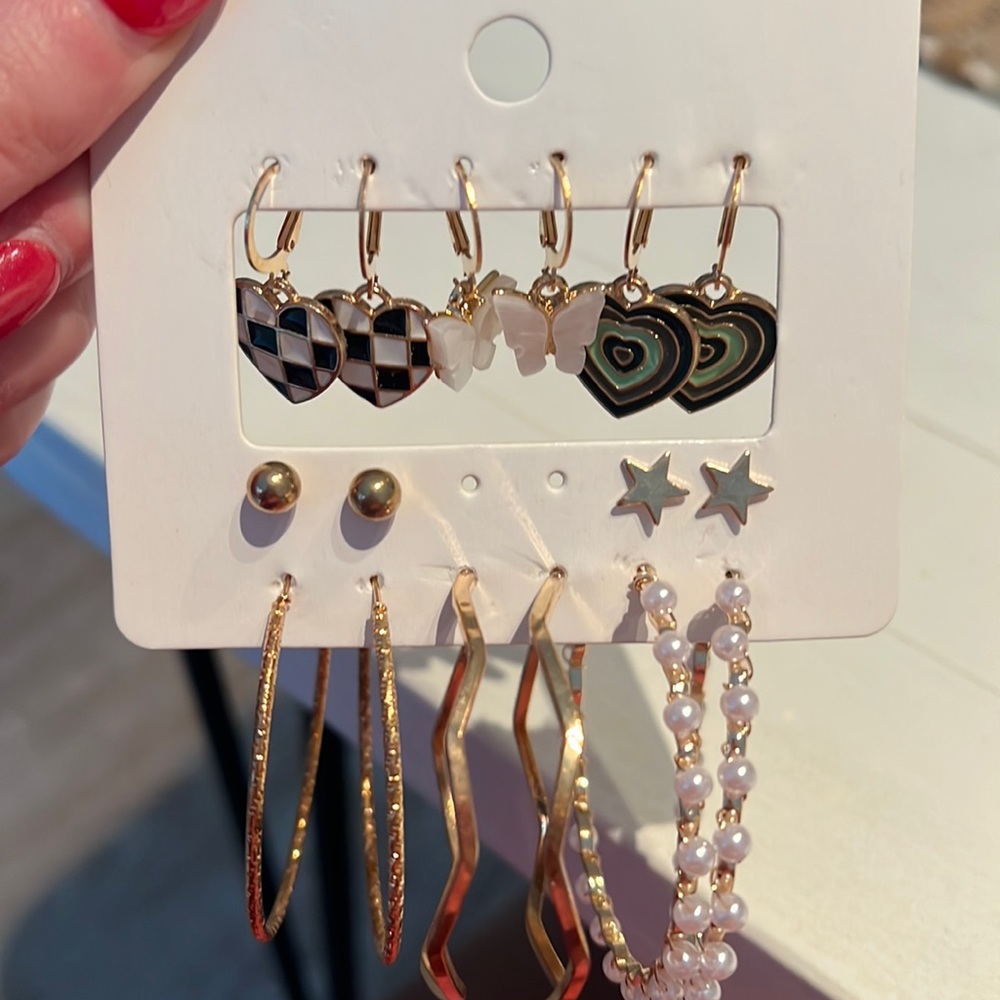 Earring set